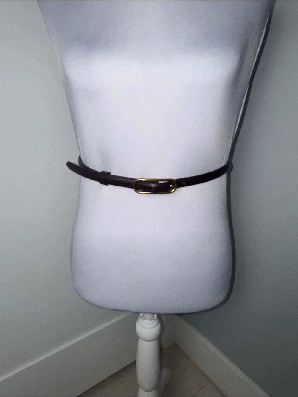 Veronica Beard Brown Leather Loop Belt/Size 4
